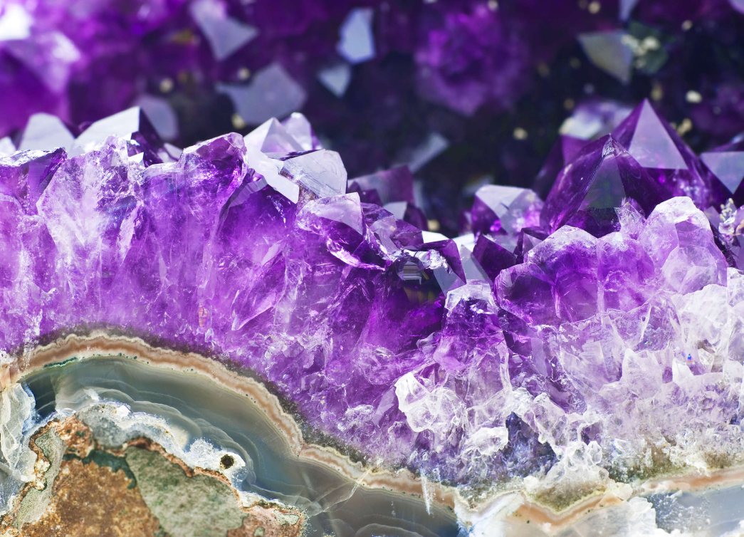 What Does an Amethyst Crystal Do? Its Meaning, Benefits, and How to Use It