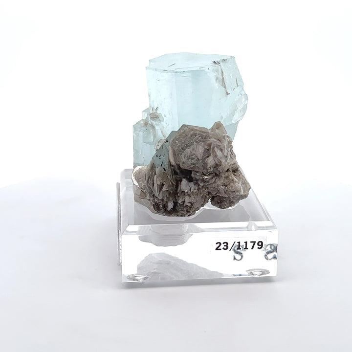 Aquamarine & Muscovite Museum Specimen- 23/1179