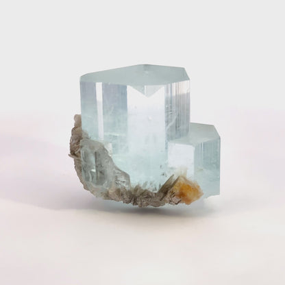 Aquamarine & Muscovite - A11