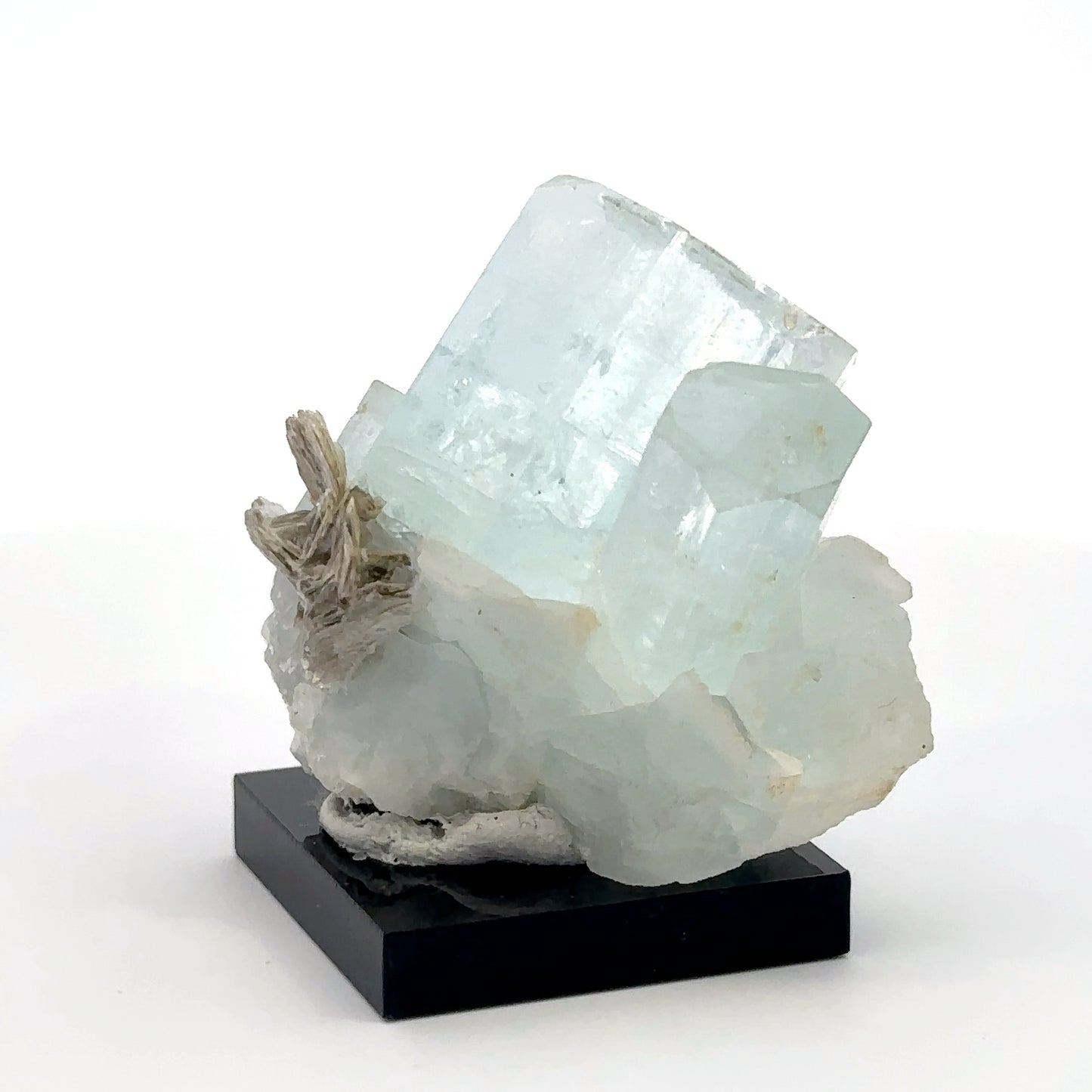 Aquamarine & Muscovite - A18