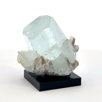 Aquamarine & Muscovite - A18