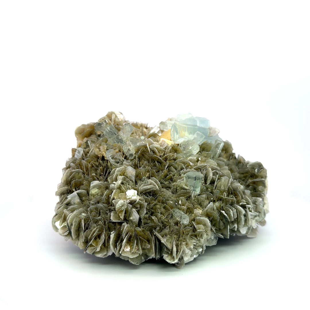 Aquamarine on Muscovite Feldspar Matrix33