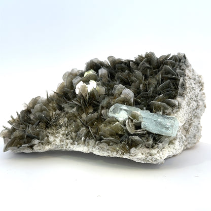 Aquamarine on Muscovite Feldspar Matrix - A 35